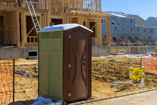 Best Porta potty rental near me  in East Rutherford, NJ
